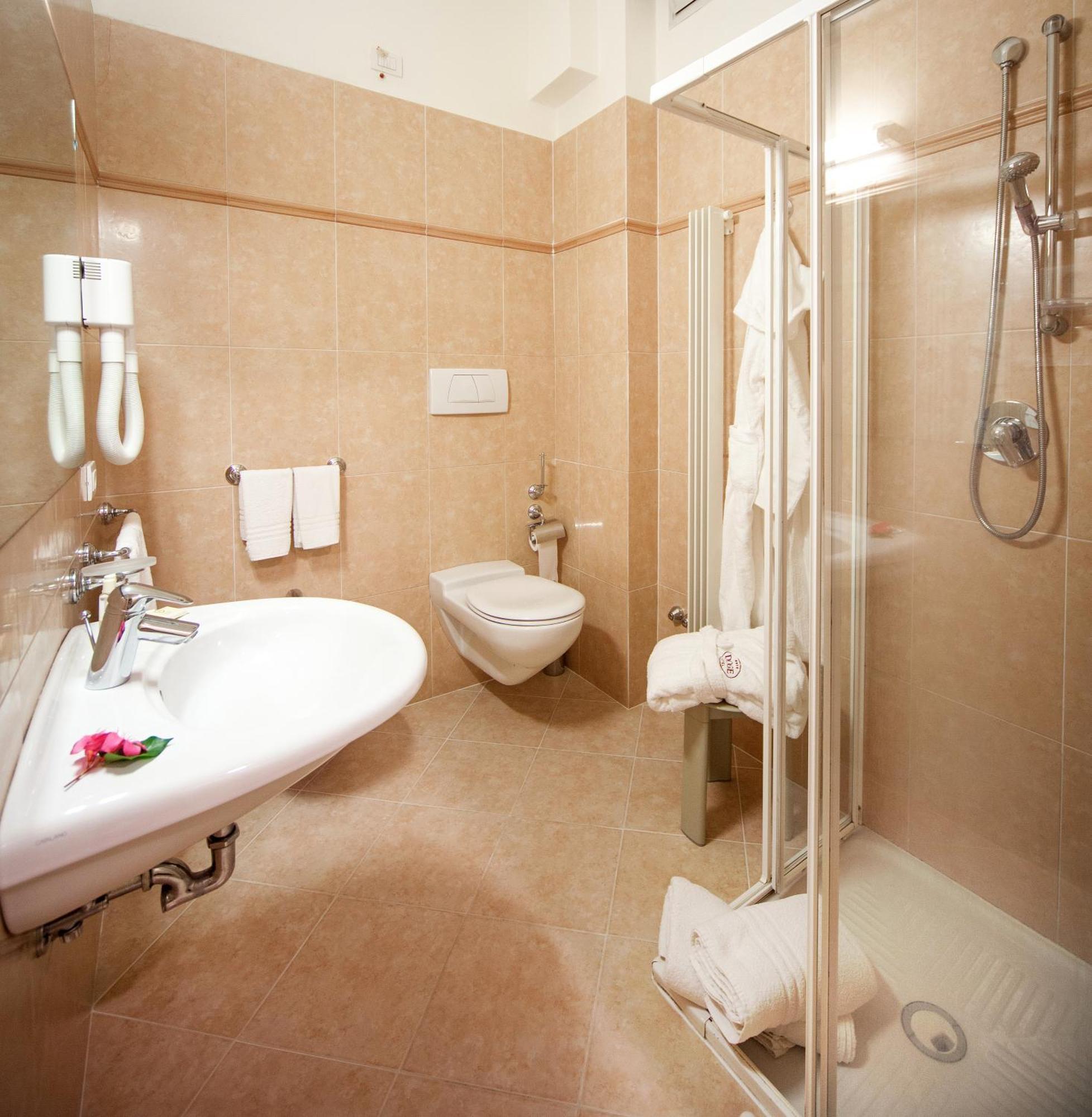 Classic Single Room